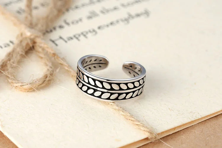 Retro Vintage Open Ring for Women – Invisible Setting Wedding & Engagement Silver Ring