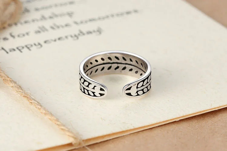 Retro Vintage Open Ring for Women – Invisible Setting Wedding & Engagement Silver Ring