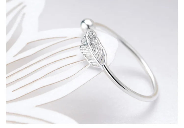 Silver Feather Open Ring for Women – Adjustable Fine Jewelry Finger Ring