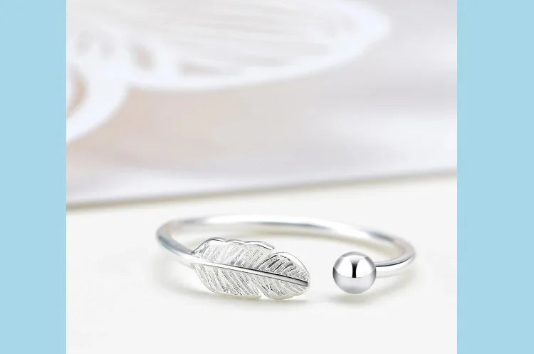 Silver Feather Open Ring for Women – Adjustable Fine Jewelry Finger Ring