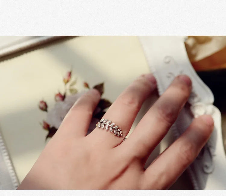 925 Silver Open Leaf Ring with Zircon for Women – Vintage Nature-Inspired Adjustable Ring